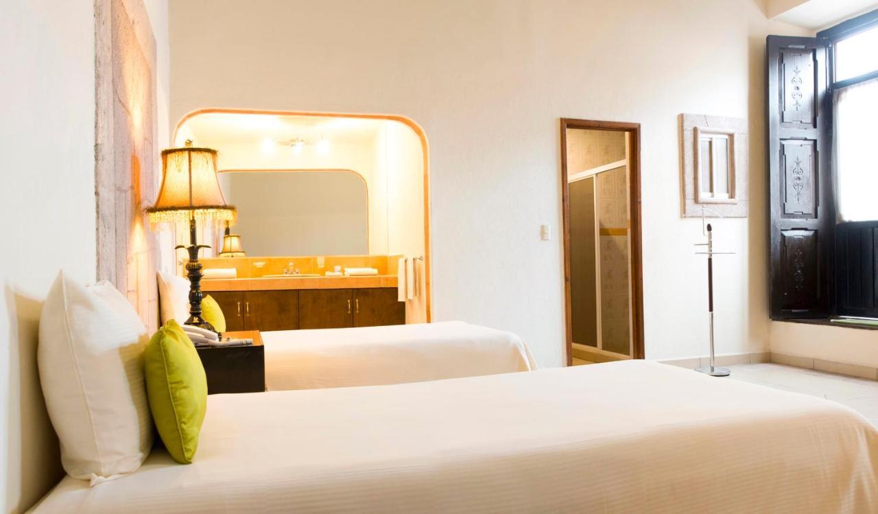 Hotel Expres By Hosting House モレリア エクステリア 写真